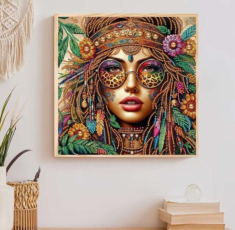 نقاشی جواهری طرح دختر پلنگی سایز 30*30