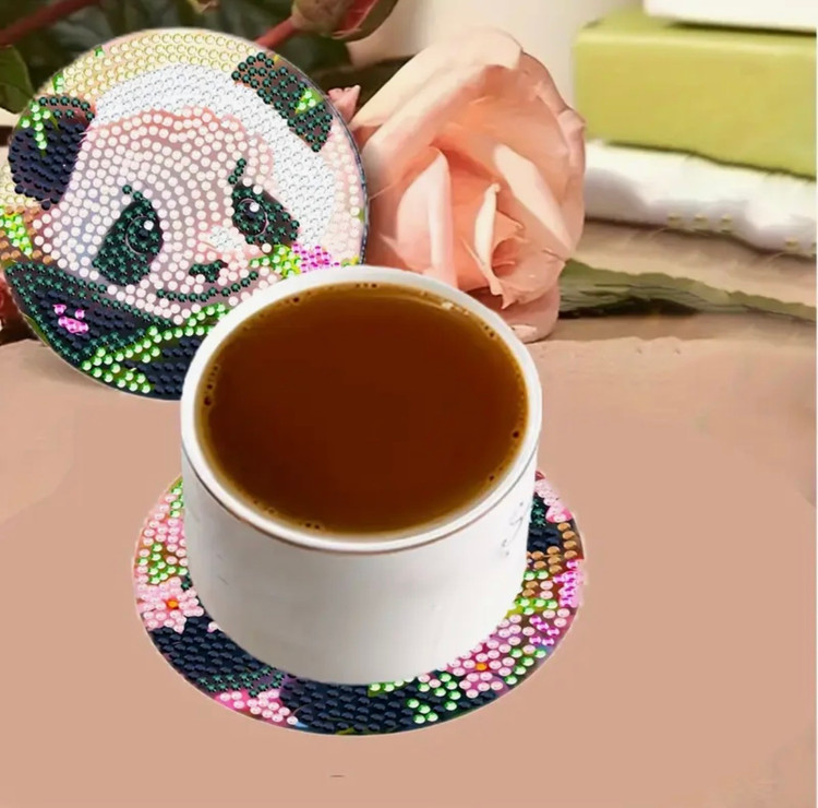 زیرلیوانی الماسی طرح پاندا